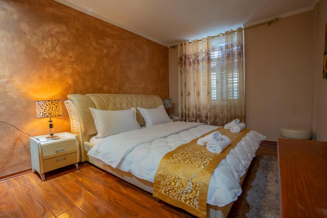 Zobo Hotel Шкодер Экстерьер фото