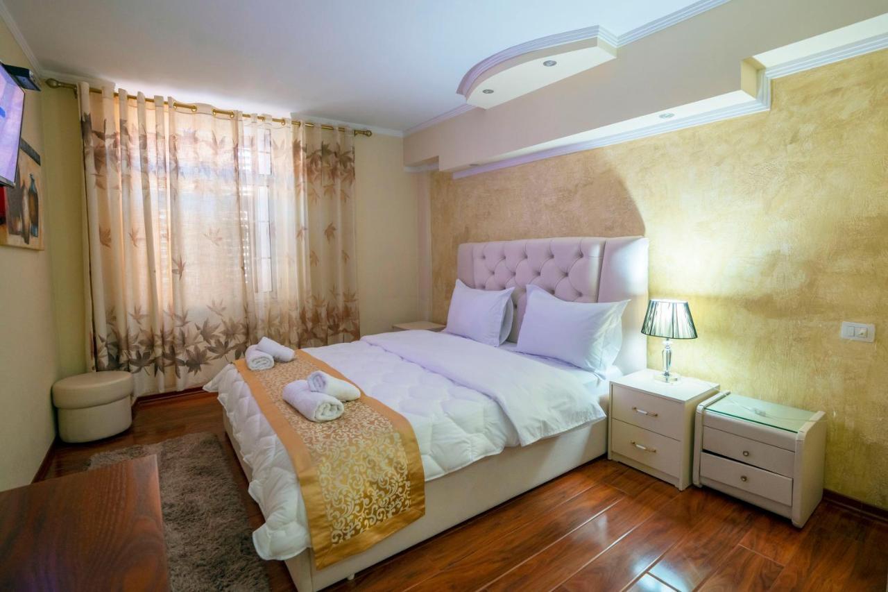 Zobo Hotel Шкодер Экстерьер фото