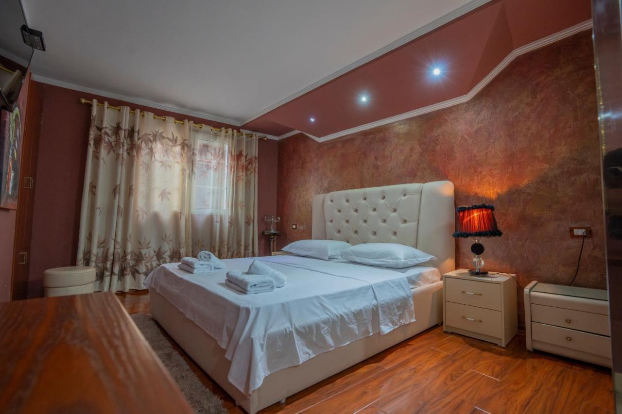Zobo Hotel Шкодер Экстерьер фото